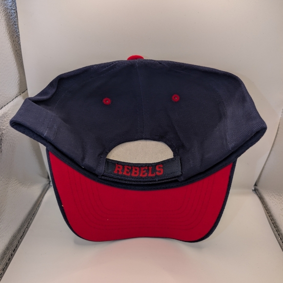 Ole Miss Rebels Patriotic Snapback Hat - Adjustable - Picture 2 of 2